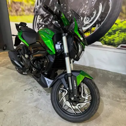 BAJAJ DOMINAR 400 BAJAJ DOMINAR 400