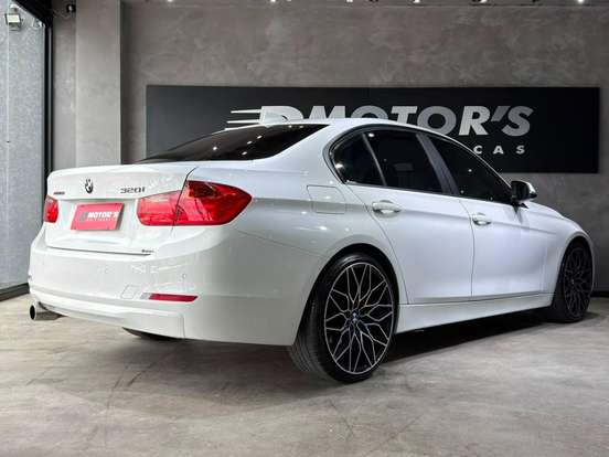 BMW-320i-2.0 16V TURBO ACTIVE FLEX 4P AUTOMÁTICO BMW-320i-2014