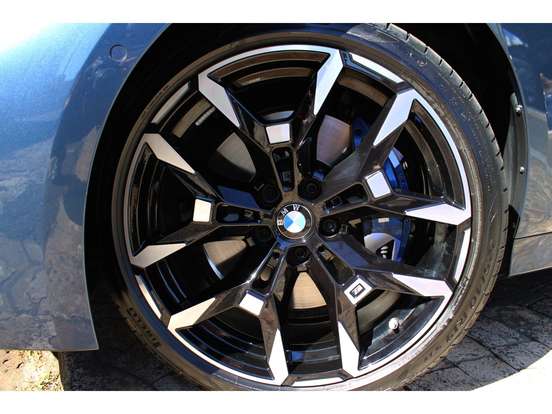 BMW-320i-2026