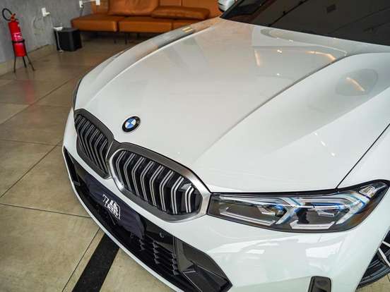 BMW-320i-2.0 16V TURBO FLEX M SPORT AUTOMÁTICO BMW-320i-2024