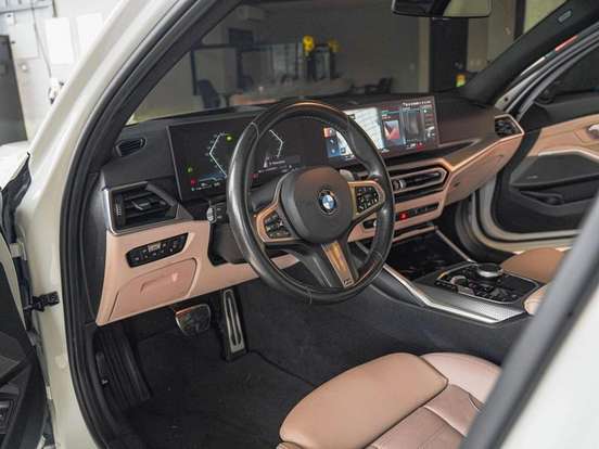 BMW-320i-2.0 16V TURBO FLEX M SPORT AUTOMÁTICO BMW-320i-2024