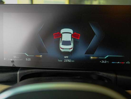 BMW-320i-2024