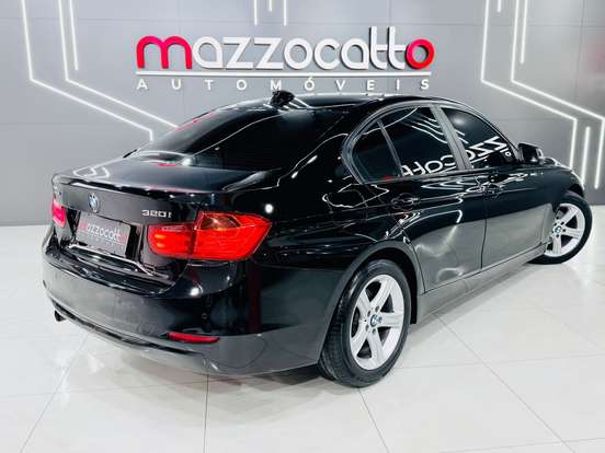 BMW-320i-2013
