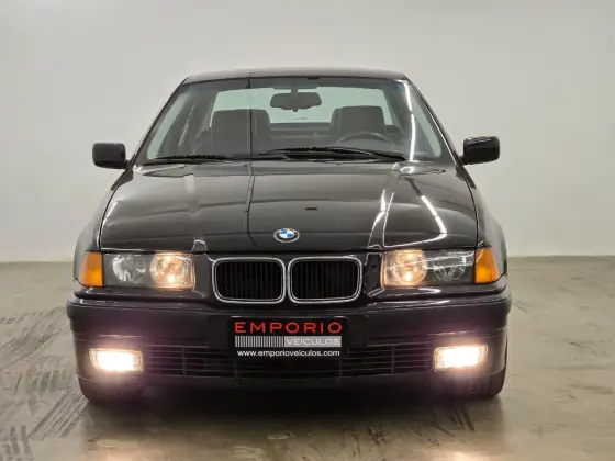 BMW 328i 2.8 SEDAN 24V GASOLINA 4P AUTOMÁTICO BMW 328i 2.8 SEDAN 24V GASOLINA 4P AUTOMÁTICO