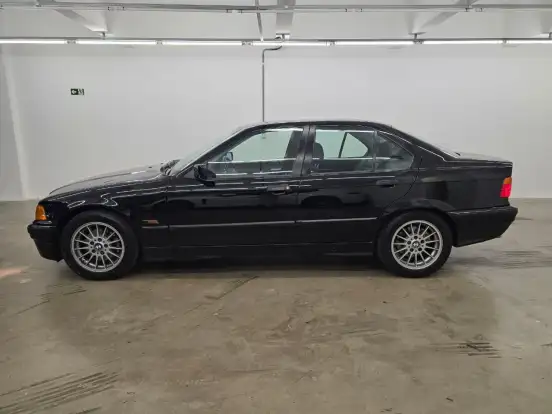 BMW-328i-1996