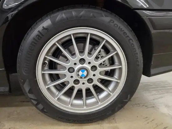 BMW-328i-1996