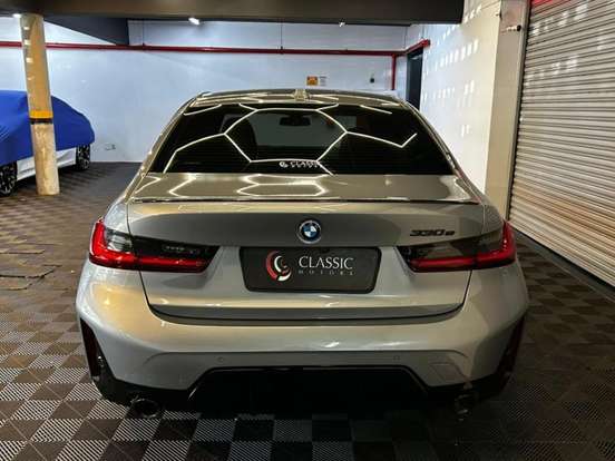 BMW-330e-2.0 16V TURBO HÍBRIDO M SPORT AUTOMÁTICO BMW-330e-2022