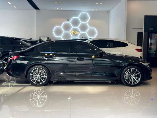 BMW-330i-2.0 16V TURBO GASOLINA SPORT AUTOMÁTICO BMW-330i-2019