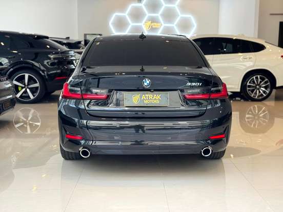 BMW-330i-2.0 16V TURBO GASOLINA SPORT AUTOMÁTICO BMW-330i-2019
