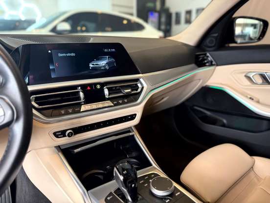 BMW-330i-2.0 16V TURBO GASOLINA SPORT AUTOMÁTICO BMW-330i-2019