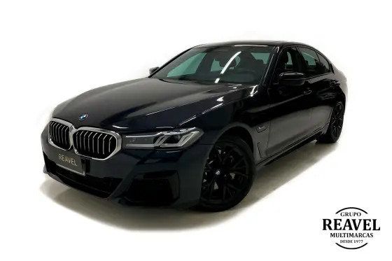 BMW 530e 2.0 16V TWINPOWER HÍBRIDO M SPORT AUTOMÁTICO BMW 530e 2.0 16V TWINPOWER HÍBRIDO M SPORT AUTOMÁTICO