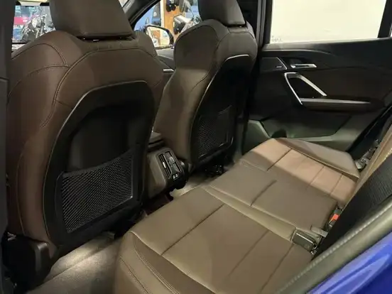 BMW-iX2-2025