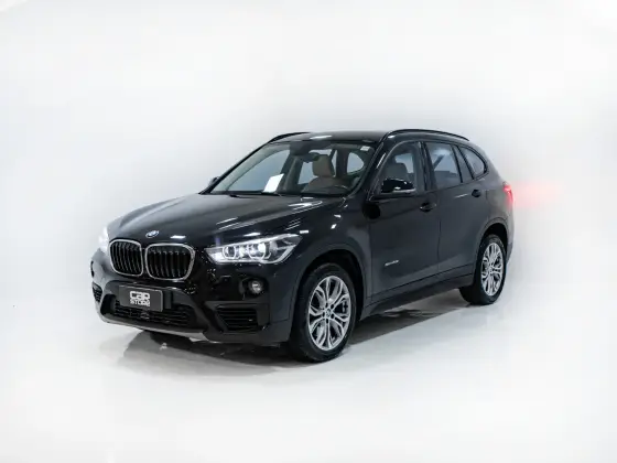 BMW X1 2.0 16V TURBO ACTIVEFLEX SDRIVE20I 4P AUTOMÁTICO BMW X1 2.0 16V TURBO ACTIVEFLEX SDRIVE20I 4P AUTOMÁTICO