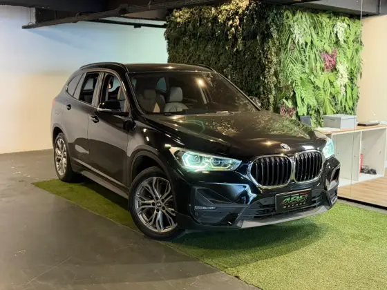 BMW X1 2.0 16V TURBO ACTIVEFLEX SDRIVE20I 4P AUTOMÁTICO BMW X1 2.0 16V TURBO ACTIVEFLEX SDRIVE20I 4P AUTOMÁTICO