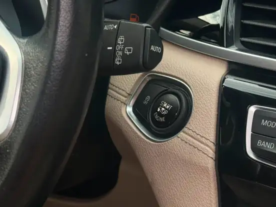 BMW-X1-2.0 16V TURBO ACTIVEFLEX SDRIVE20I 4P AUTOMÁTICO BMW-X1-2019