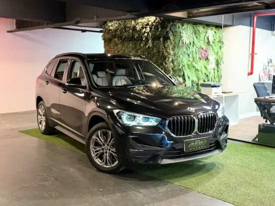 BMW-X1-2.0 16V TURBO ACTIVEFLEX SDRIVE20I 4P AUTOMÁTICO BMW-X1-2019