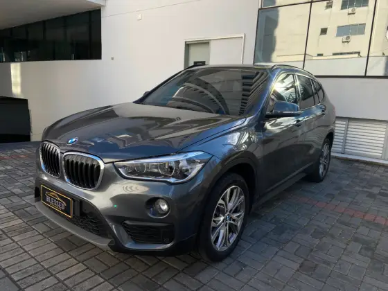 BMW X1 2.0 16V TURBO ACTIVEFLEX SDRIVE20I 4P AUTOMÁTICO BMW X1 2.0 16V TURBO ACTIVEFLEX SDRIVE20I 4P AUTOMÁTICO