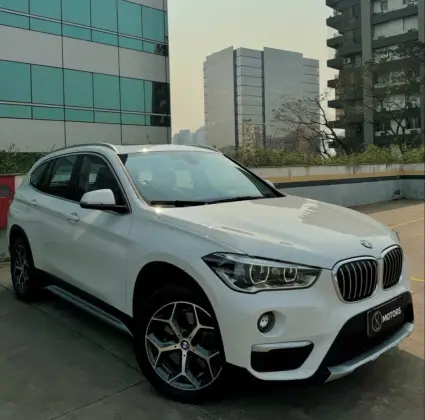 BMW X1 2.0 16V TURBO ACTIVEFLEX SDRIVE20I 4P AUTOMÁTICO BMW X1 2.0 16V TURBO ACTIVEFLEX SDRIVE20I 4P AUTOMÁTICO
