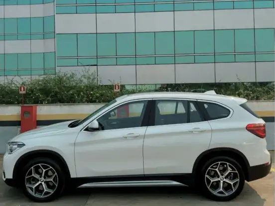 BMW-X1-2.0 16V TURBO ACTIVEFLEX SDRIVE20I 4P AUTOMÁTICO BMW-X1-2019
