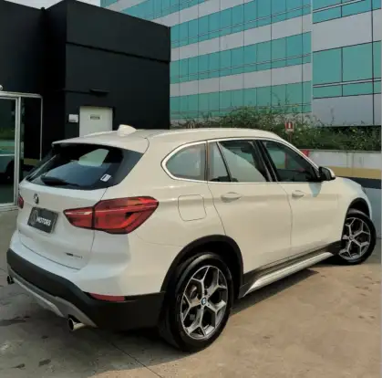 BMW-X1-2.0 16V TURBO ACTIVEFLEX SDRIVE20I 4P AUTOMÁTICO BMW-X1-2019