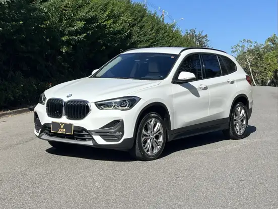BMW-X1-2021