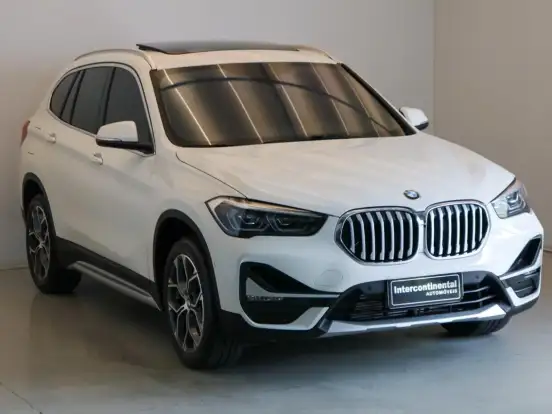 BMW-X1-2.0 16V TURBO ACTIVEFLEX SDRIVE20I X-LINE 4P AUTOMÁTICO BMW-X1-2020