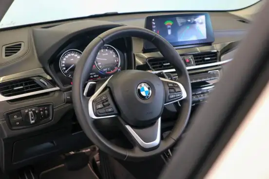 BMW-X1-2020