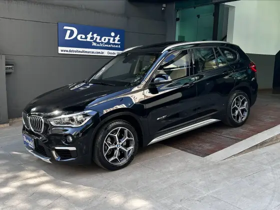 BMW X1 2.0 16V TURBO ACTIVEFLEX SDRIVE20I X-LINE 4P AUTOMÁTICO BMW X1 2.0 16V TURBO ACTIVEFLEX SDRIVE20I X-LINE 4P AUTOMÁTICO