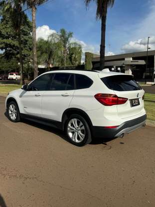 BMW-X1-2016
