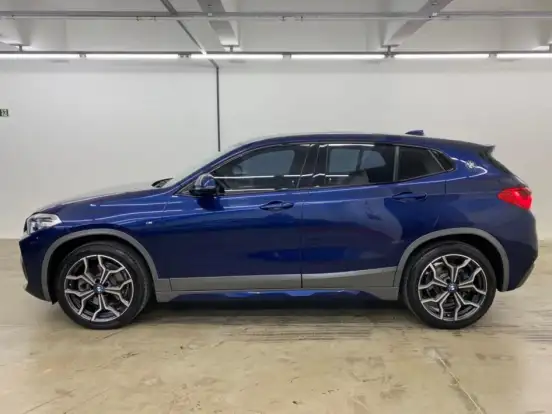 BMW-X2-2020