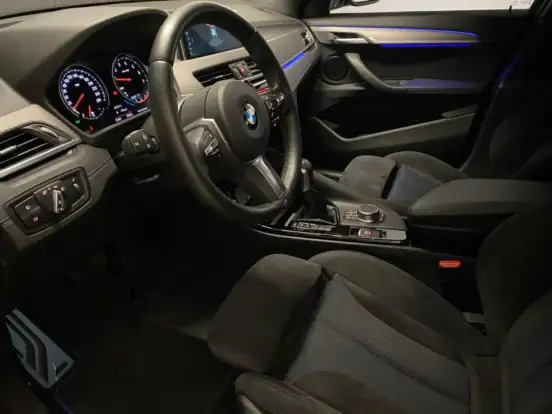 BMW-X2-2020