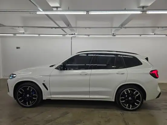 BMW-X3-2022