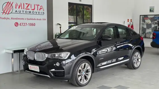 BMW X4 2.0 28I X LINE 4X4 16V TURBO GASOLINA 4P AUTOMÁTICO BMW X4 2.0 28I X LINE 4X4 16V TURBO GASOLINA 4P AUTOMÁTICO