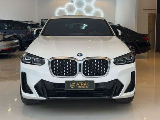 BMW-X4-2021