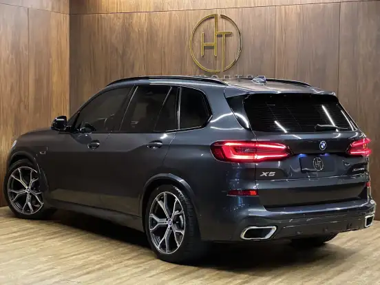 BMW-X5-3.0 I6 TURBO HÍBRIDO XDRIVE45E M SPORT AUTOMÁTICO BMW-X5-2022