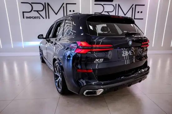 BMW-X5-2024