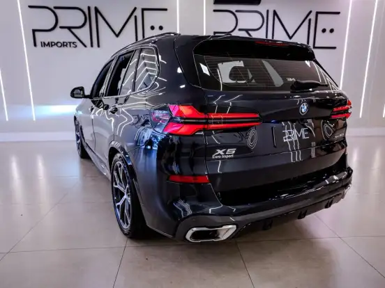 BMW-X5-3.0 I6 TURBO HÍBRIDO XDRIVE50E X-LINE AUTOMÁTICO BMW-X5-2024