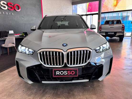 BMW-X5-2025