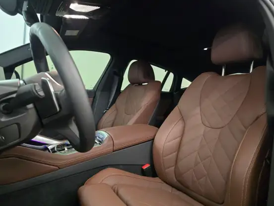 BMW-X6-3.0 TWINPOWER GASOLINA XDRIVE40I M SPORT AUTOMÁTICO BMW-X6-2024