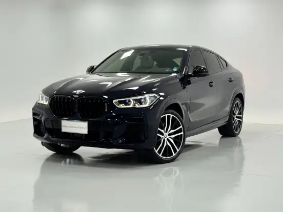 BMW-X6-2022