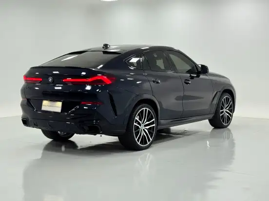 BMW-X6-2022