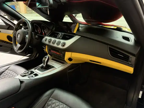BMW-Z4-2012