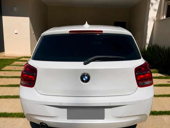 BMW-116i-1.6 16V TURBO GASOLINA 4P AUTOMÁTICO BMW-116i-2014