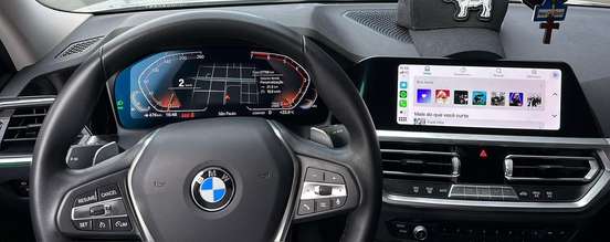 BMW-320i-2021