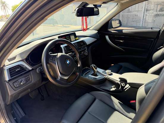 BMW-320i-2.0 SPORT GP 16V TURBO ACTIVE FLEX 4P AUTOMÁTICO BMW-320i-2018