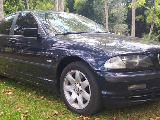 BMW-328i-2.8 EXCLUSIVE SEDAN 24V GASOLINA 4P AUTOMÁTICO BMW-328i-1998