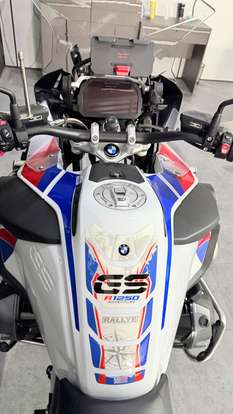 BMW-R 1250 GS ADVENTURE PREMIUM RALLYE-2022