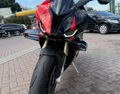 BMW S 1000 RR BMW S 1000 RR