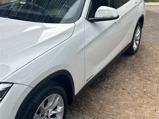 BMW-X1-2.0 16V TURBO ACTIVEFLEX SDRIVE20I 4P AUTOMÁTICO BMW-X1-2015