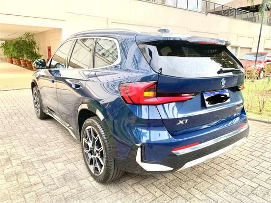 BMW-X1-2024